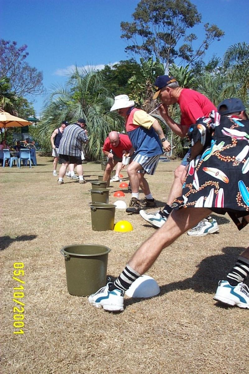 NLG-B Bulimba Birthday Oct 2001  (14)