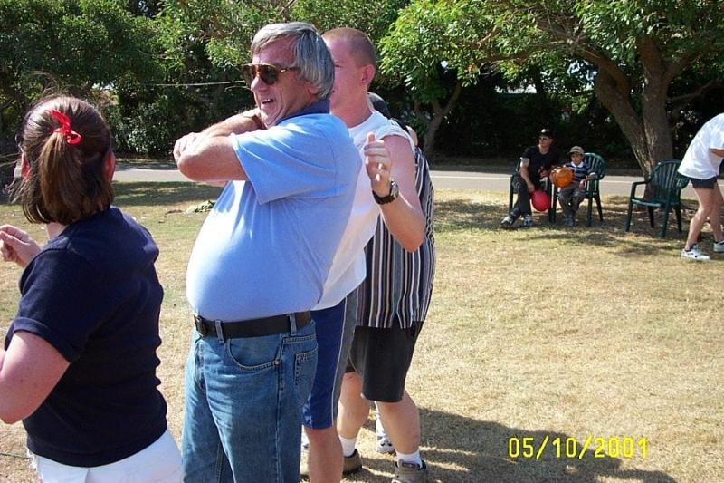 NLG-B Bulimba Birthday Oct 2001  (1)