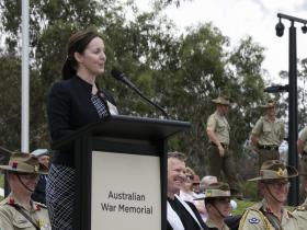 royal-australian-electrical-and-mechanical-engineers-raeme-75th-anniversary-parade-and-plaque-dedication-11217_37935213545_o