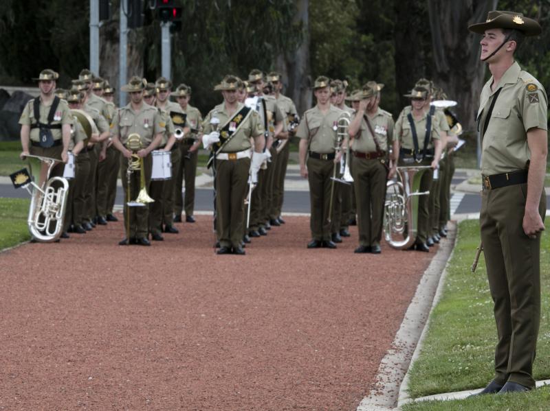 royal-australian-electrical-and-mechanical-engineers-raeme-75th-anniversary-parade-and-plaque-dedication-11217_38790752532_o